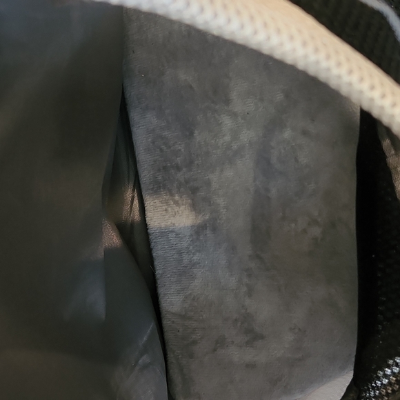 NWT Dog or Cat Travel Backpack- Size L - Picture 13 of 13